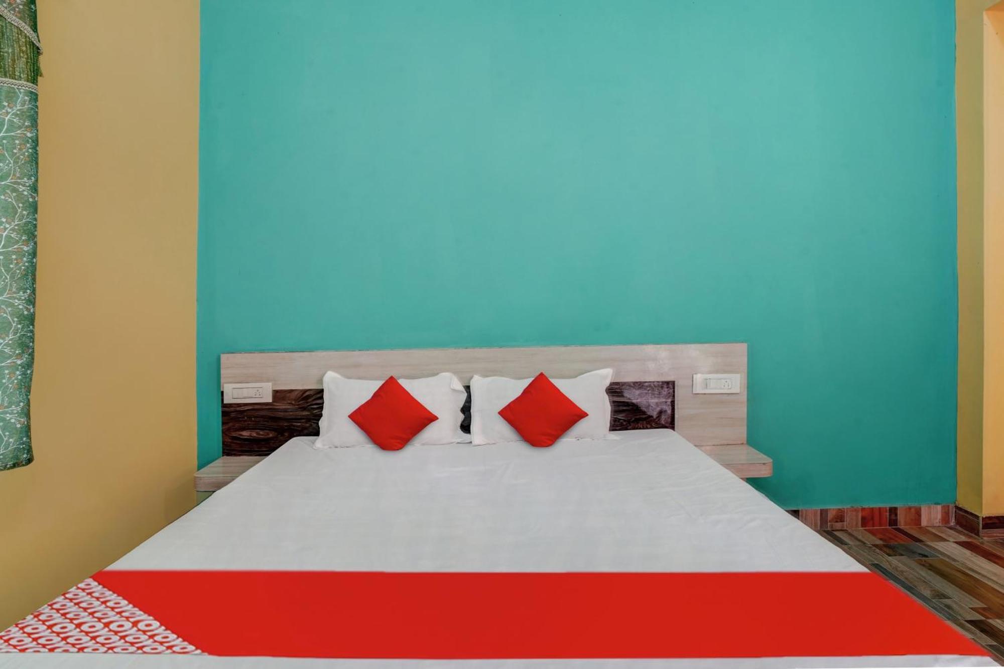 Oyo Flagship 81389 Hotel Siddhi Vinayak Motihari Eksteriør billede
