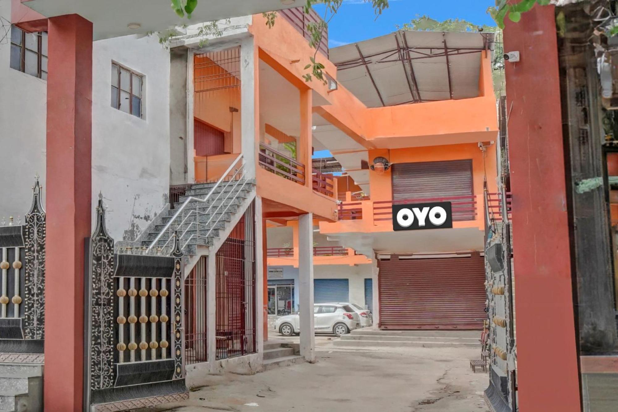 Oyo Flagship 81389 Hotel Siddhi Vinayak Motihari Eksteriør billede